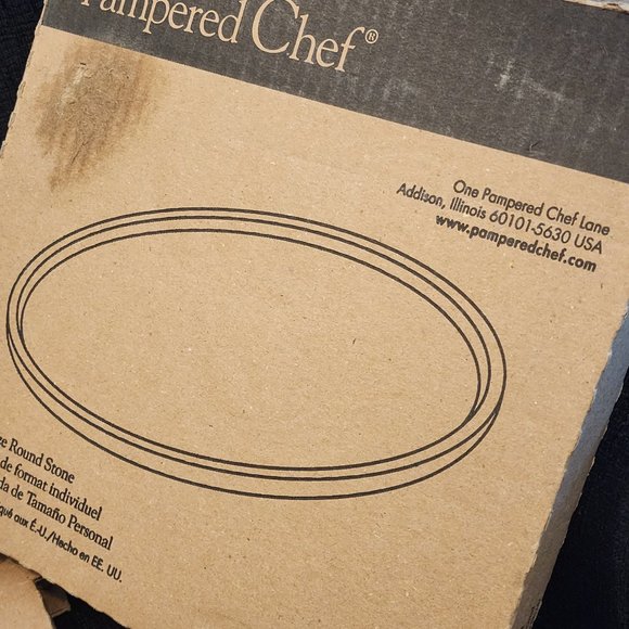The Pampered Chef Kitchen Pampered Chef Personal Size Round Stone Poshmark